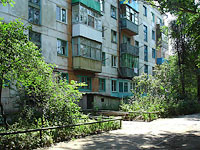 Syzran, Krasilnikov st, house 50. Apartment house