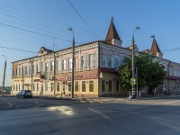 Сызрань, улица Советская, дом 11-13. многофункциональное здание