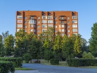 塞兹兰市, Ulyanovskaya st, 房屋 108. 公寓楼