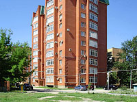 Syzran, Ulyanovskaya st, house 112. Apartment house