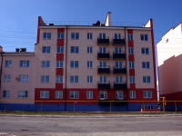 波赫维斯特涅沃, Berezhkov st, 房屋 16. 公寓楼