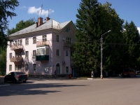 Pokhvistnevo, st Komsomolskaya, house 33. Apartment house