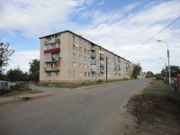 Pokhvistnevo, st Kooperativnaya, house 49. Apartment house