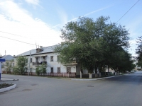 Pokhvistnevo, Novo-Polevaya st, house 34. Apartment house