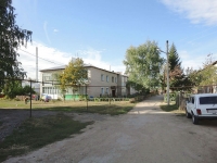 Pokhvistnevo, st Polevaya, house 39А. Apartment house