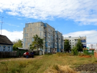 Pokhvistnevo, Shkolnaya st, house 10. Apartment house