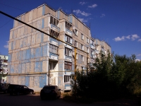 Pokhvistnevo, st Shkolnaya, house 10. Apartment house