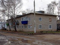 Кинель, улица Гагарина (пгт. Алексеевка), дом 3. многоквартирный дом