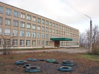 Kinel, school Средняя общеобразовательная школа №4 (пгт. Алексеевка),  , house 8