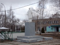 Кинель, памятник В.И.Ленинуулица Гагарина (пгт. Алексеевка), памятник В.И.Ленину