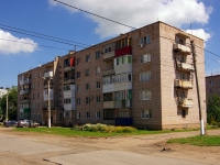 Kinel, Mostovaya st, house 22. Apartment house