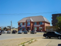 Кинель, офисное здание "Солидный", улица Орджоникидзе, дом 118А