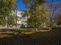 Kinel, Ordzhonikidze st, house 124. Apartment house