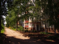 Кинель, улица Украинская, дом 83. многоквартирный дом