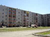 基涅利, Festivalnaya st, 房屋 2А. 公寓楼