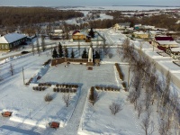 Bolshaya Glushitsa, square Revolyutsii. park