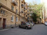 Саратов, улица Бахметьевская, дом 18. многоквартирный дом