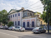 Saratov, Sovetskaya st, house 1. building under reconstruction