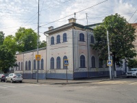 Saratov, st Sovetskaya, house 1. building under reconstruction