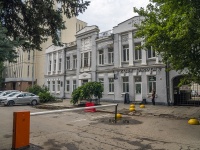 Saratov,  , house 39. Apartment house