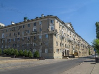 Saratov, Kosmonavtov embankment, house 4. Apartment house