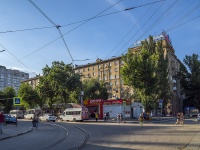 Saratov, Mirny alley, house 17. Apartment house