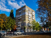 Саратов, улица Астраханская, дом 104. многоквартирный дом