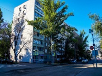 Саратов, улица Пугачева Е.И., дом 44/52. многоквартирный дом