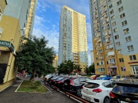 Саратов, Жилой комплекс "Лазурный", улица Пугачева Е.И., дом 49