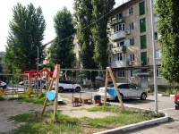 Саратов, улица Слонова И.А., дом 42/48. многоквартирный дом