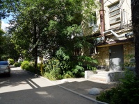 Саратов, улица Белоглинская, дом 17. многоквартирный дом