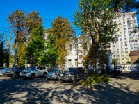 Саратов, улица Шелковичная, дом 58. офисное здание