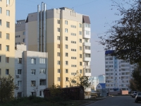 萨拉托夫市, Dnepropetrovskaya st, 房屋 18/2. 公寓楼