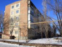Saratov, st Tarkhov, house 10. Apartment house