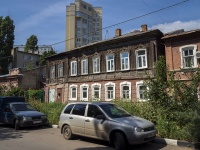 Saratov, Komsomolskaya st, house 19. Apartment house