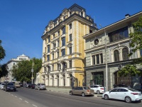 Saratov, Lermontov st, house 35. Apartment house