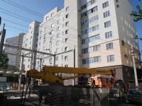 Саратов, улица Мичурина И.В., дом 9/15. многоквартирный дом