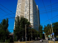 Саратов, улица Мичурина И.В., дом 18/68. многоквартирный дом
