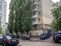 Saratov, st Sobornaya, house 13/15. Apartment house