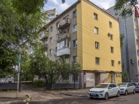 Saratov, st Sobornaya, house 14. Apartment house
