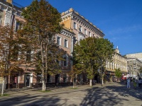 萨拉托夫市, Kirov avenue, 房屋 15. 公寓楼