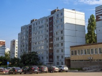 Balakovo, st 30 let Pobedy, house 15. Apartment house