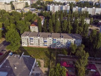 Balakovo, Geroev avenue, house 28. Apartment house