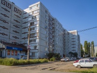 Balakovo, avenue Geroev, house 38. Apartment house
