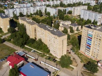 Balakovo, st 60 let sssr, house 32. Apartment house