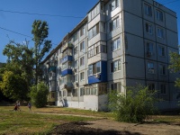 Balakovo, st Lenin, house 97. Apartment house
