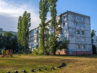Balakovo, st Lenin, house 103А. Apartment house