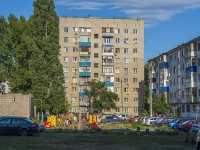 Balakovo, Lenin st, 房屋 107А. 公寓楼