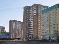 Yekaterinburg, st Tavatuyskaya, house 1В. Apartment house