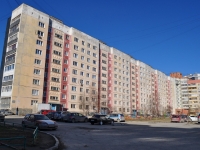 Yekaterinburg, Tavatuyskaya st, house 4. Apartment house